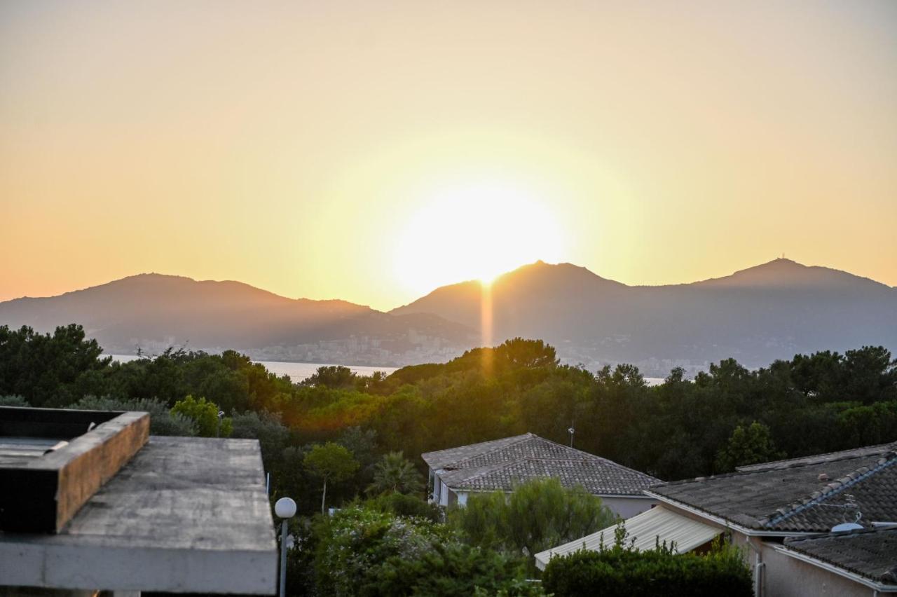 Porticcio Vacations - Terrasse, Piscine, Jacuzzi, Clim - By Tgb Porticcio (Corsica) Exterior foto